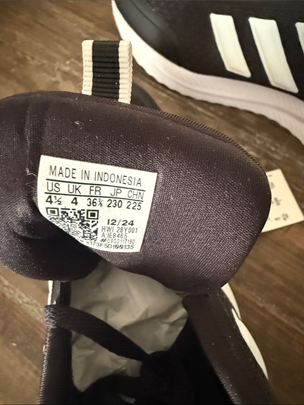 Addidas - Picture 5 of 5